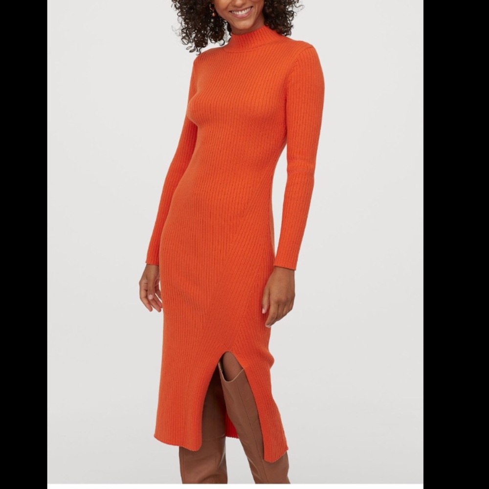 H&M ribbed knit orange dress with side slit